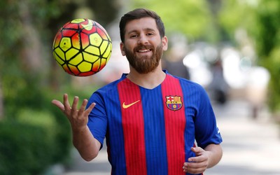 大象体育-于帕梅卡诺这表现配不上高薪