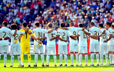 大象体育播报-佩德里这脚射门直挂死角